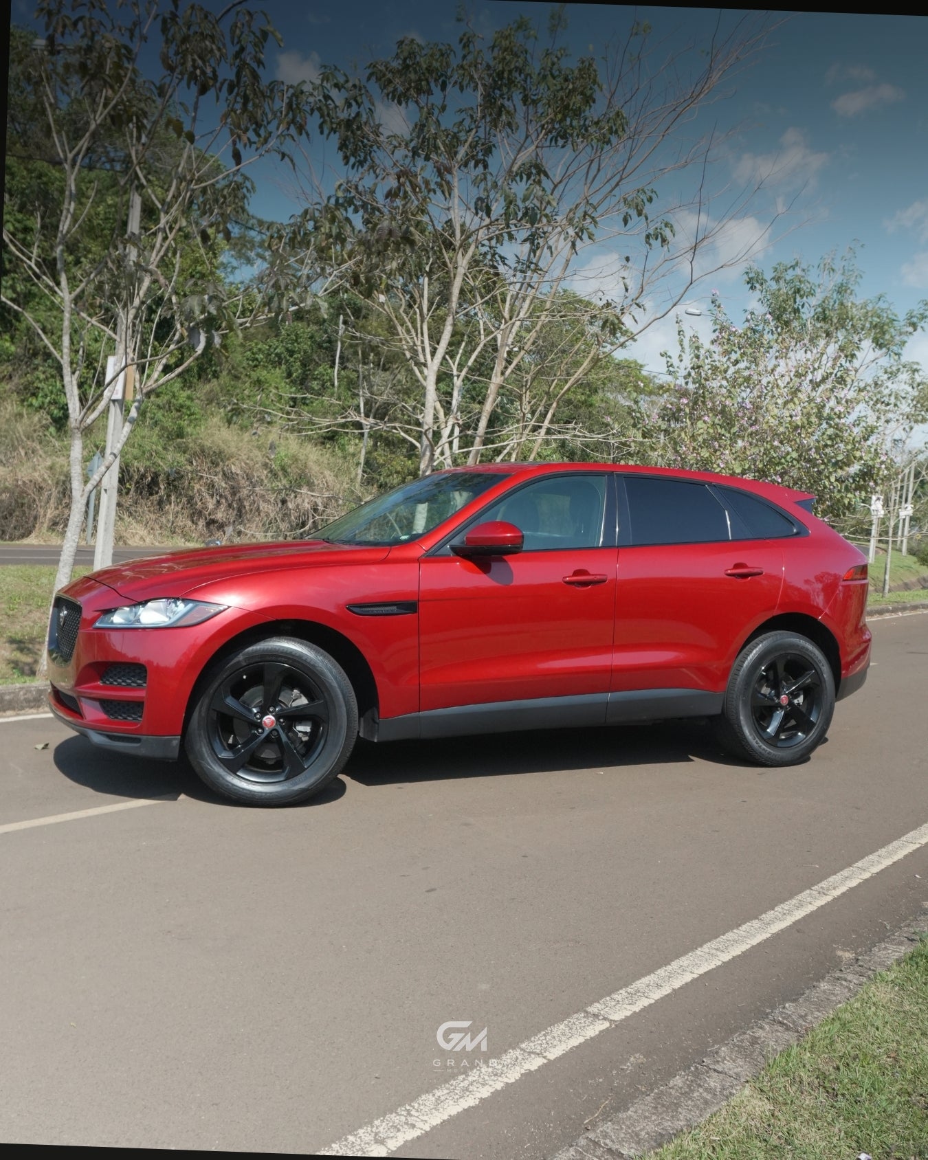 Jaguar F-PACE 2020